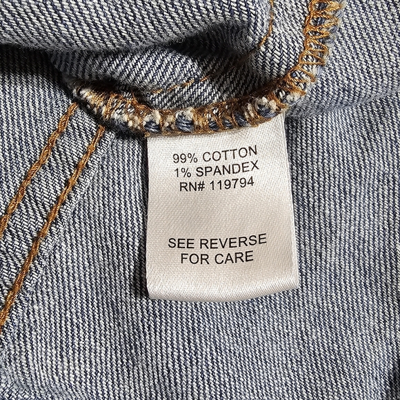 Trucker Style Cropped ONE WORLD Women's Blue Jean Jacket - Picture 8 of 9